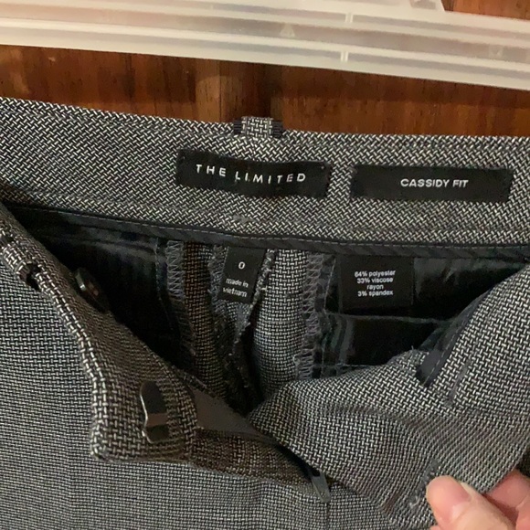 The limited Cassidy fitcapri dress pants - Picture 4 of 4